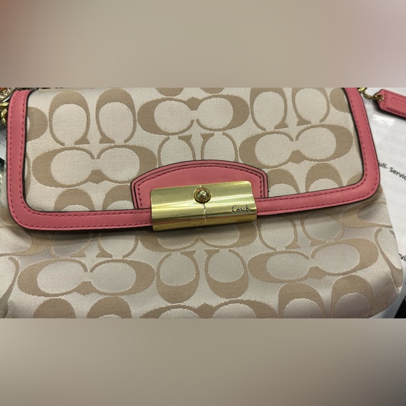 Coach - Picture 1 of 3